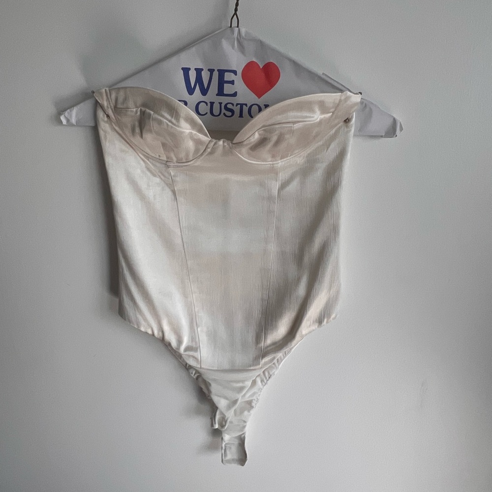 Zara Satin effect bustier in white XS